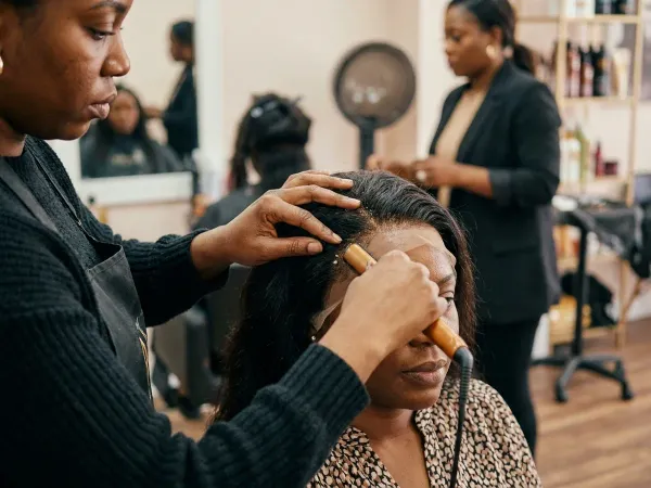 Glueless Wig Installation, alternate view